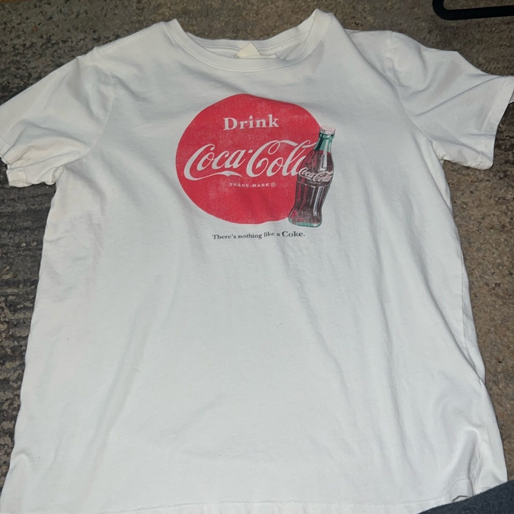 Coca cola short sleeve, size s